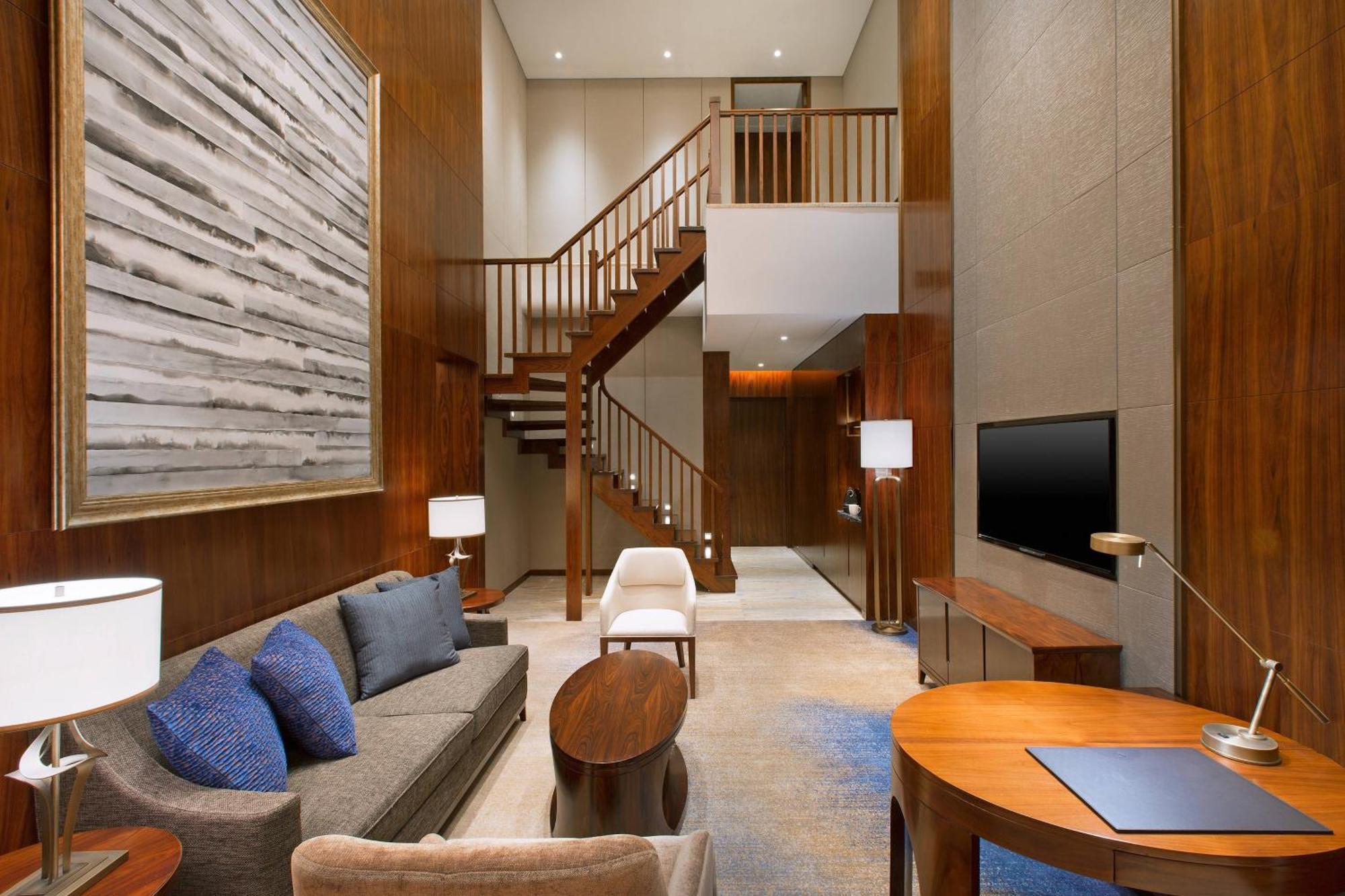 Sheraton Zhanjiang Hotel Esterno foto